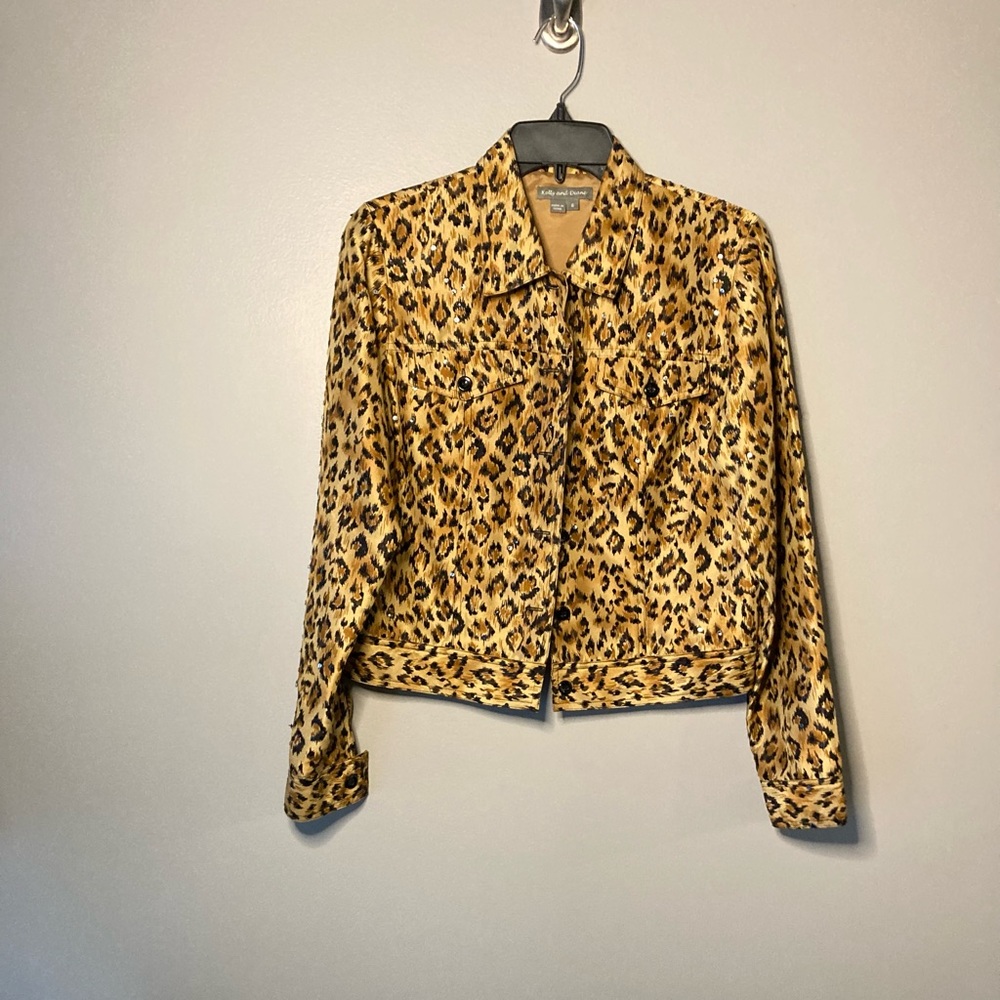 Kelly & Diane Silk Leopard Print Sequin Jacket 6 Sexy. 
Like new condition